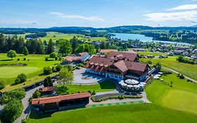 Hotel Auf der Gsteig GmbH